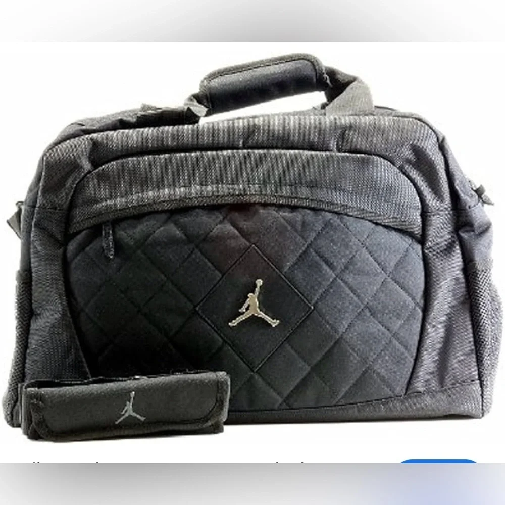 EUC Nike Air Jordan Jumpman Black Men's Duffel Bag Gym Bag Quilted